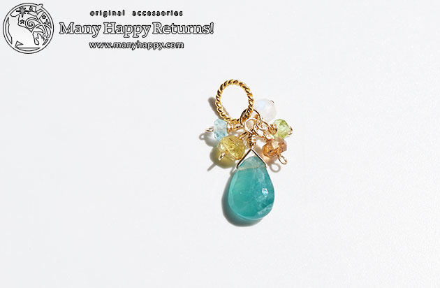 �p���[�X�g�[���l�b�N���X