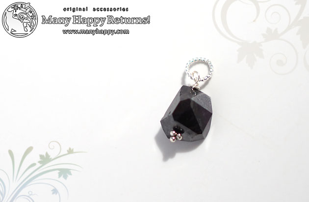 �p���[�X�g�[���l�b�N���X