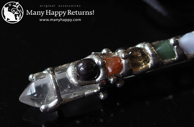 �p���[�X�g�[���l�b�N���X