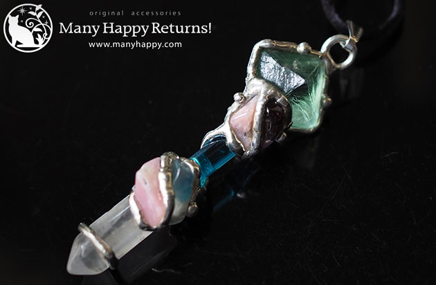 �p���[�X�g�[���l�b�N���X