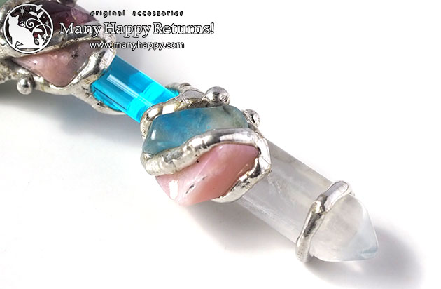 �p���[�X�g�[���l�b�N���X