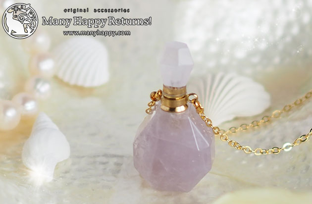 �p���[�X�g�[���y���_���g�g�b�v