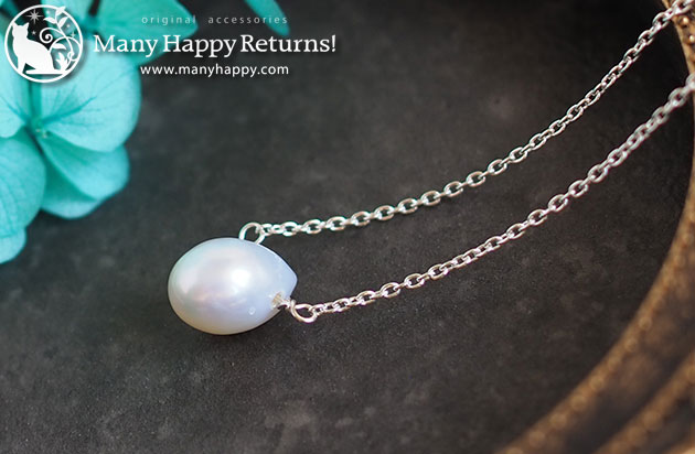 �p���[�X�g�[���l�b�N���X