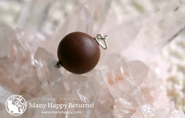 �p���[�X�g�[���y���_���g�g�b�v