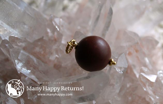 �p���[�X�g�[���y���_���g�g�b�v