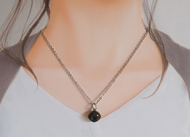 �I���S�i�C�g