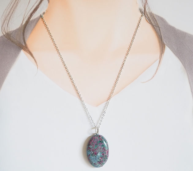 �I���S�i�C�g